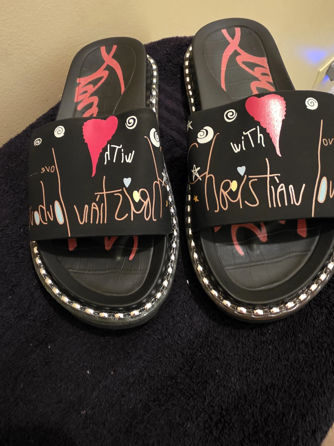 Christian Louboutin Tote Bag and Slides Set - photo 4