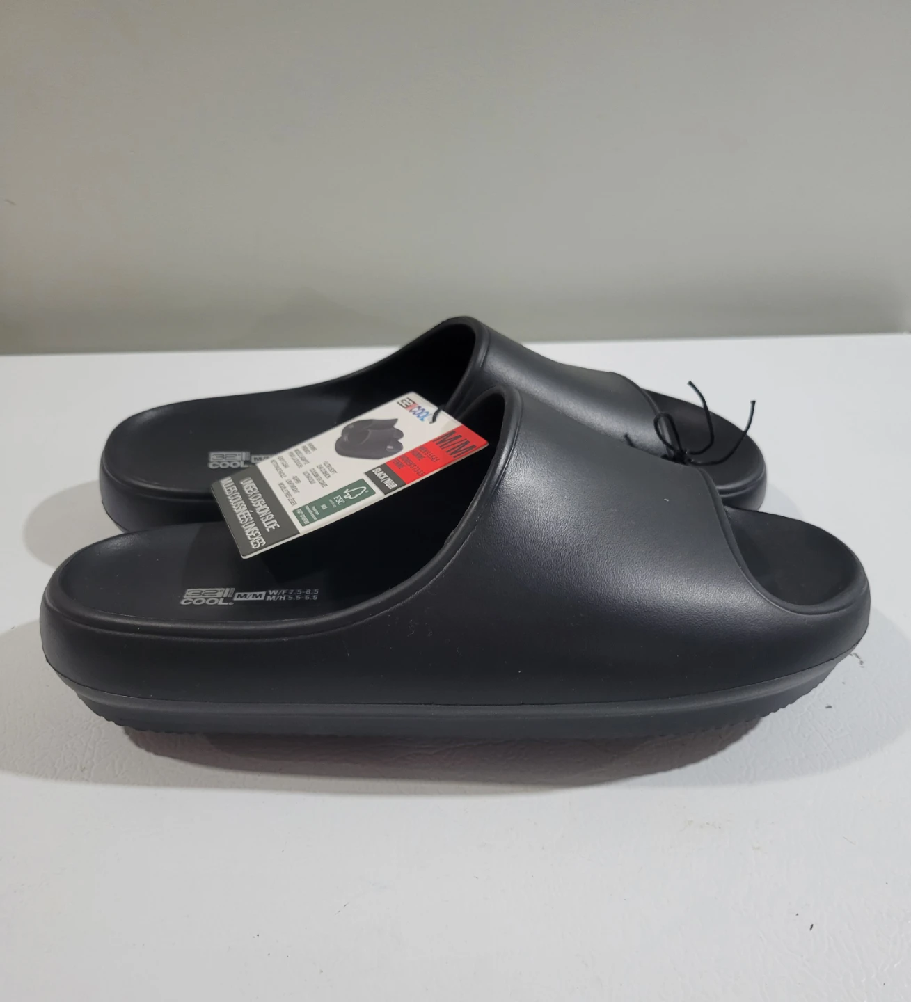 NEW SLIDE SHOE SANDLES 7.5-8.5 - photo 2
