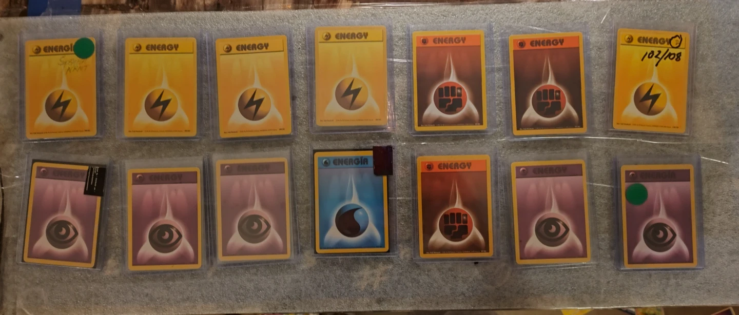 Pokémon Energy Cards - photo 2
