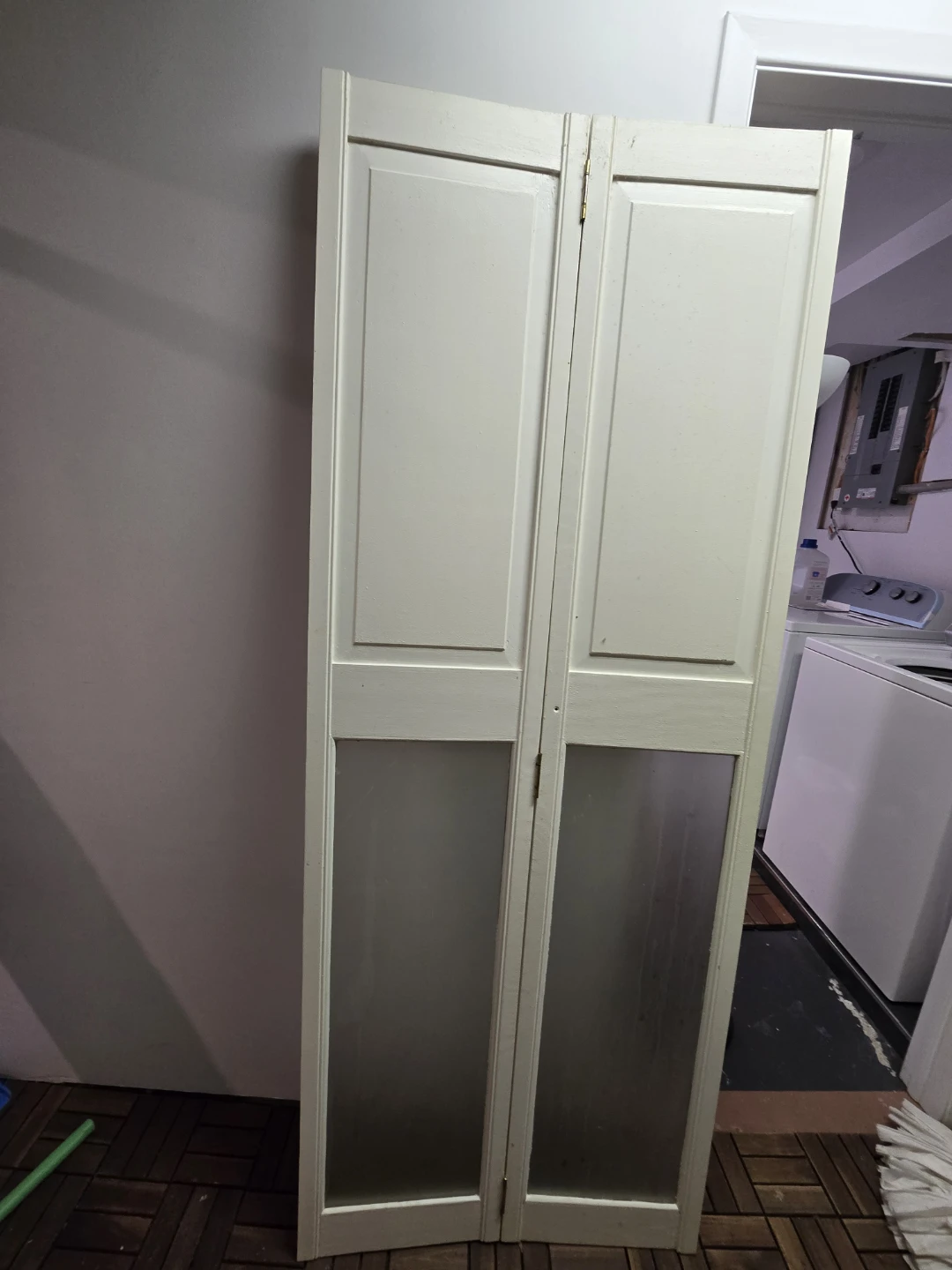 Bifold door