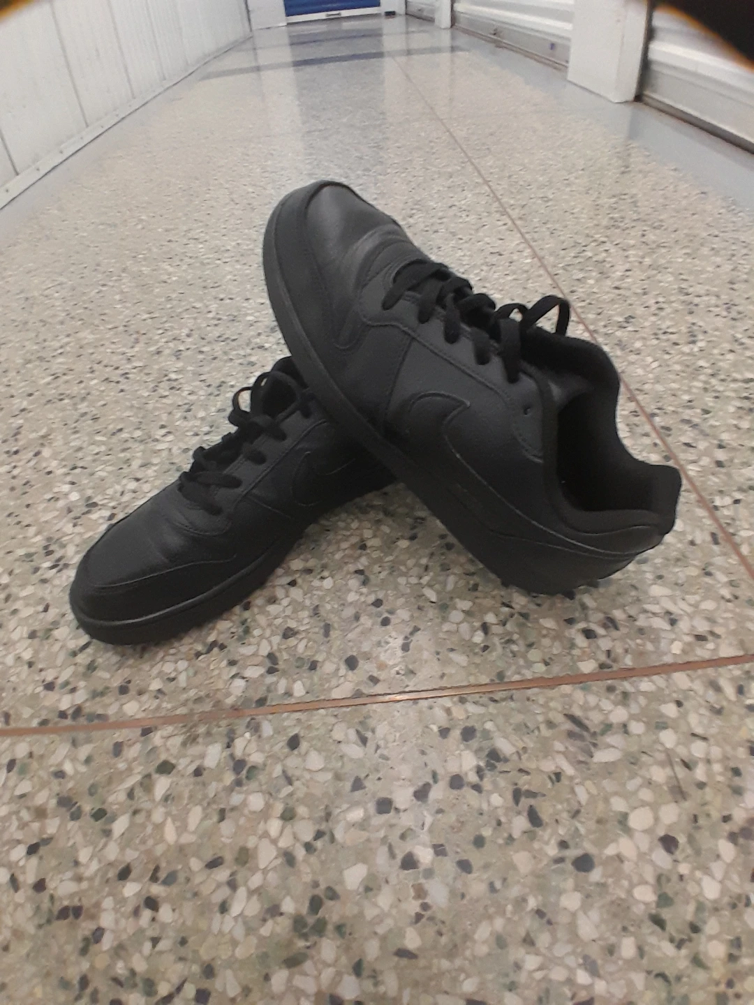Nike Black Sneakers Men's Size 11 - photo 5