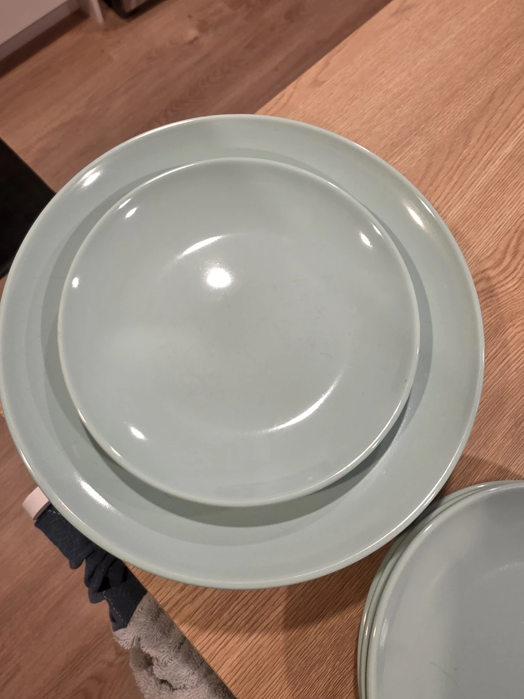 Set of 8 Light Blue Plates - photo 2