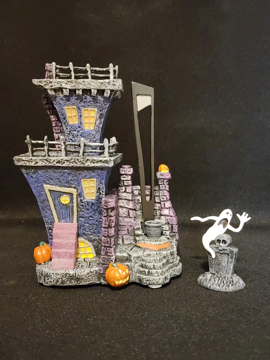NBC-RARE-GUILLATINE HOUSE-$100CAD