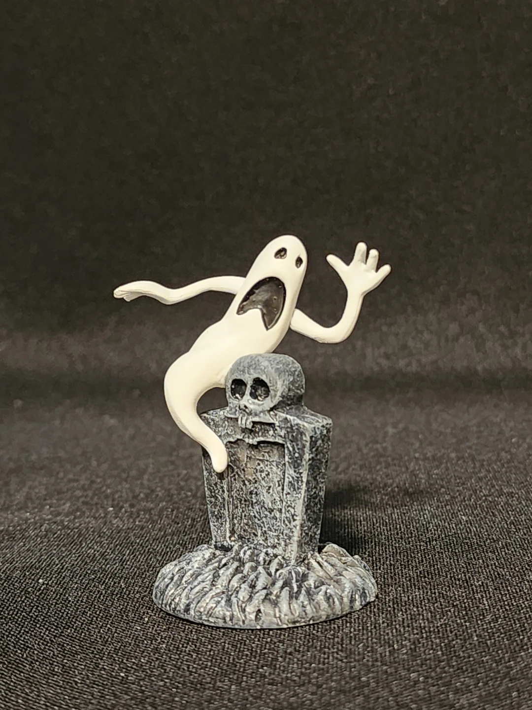 NBC-RARE-GUILLATINE HOUSE-$100CAD - photo 2