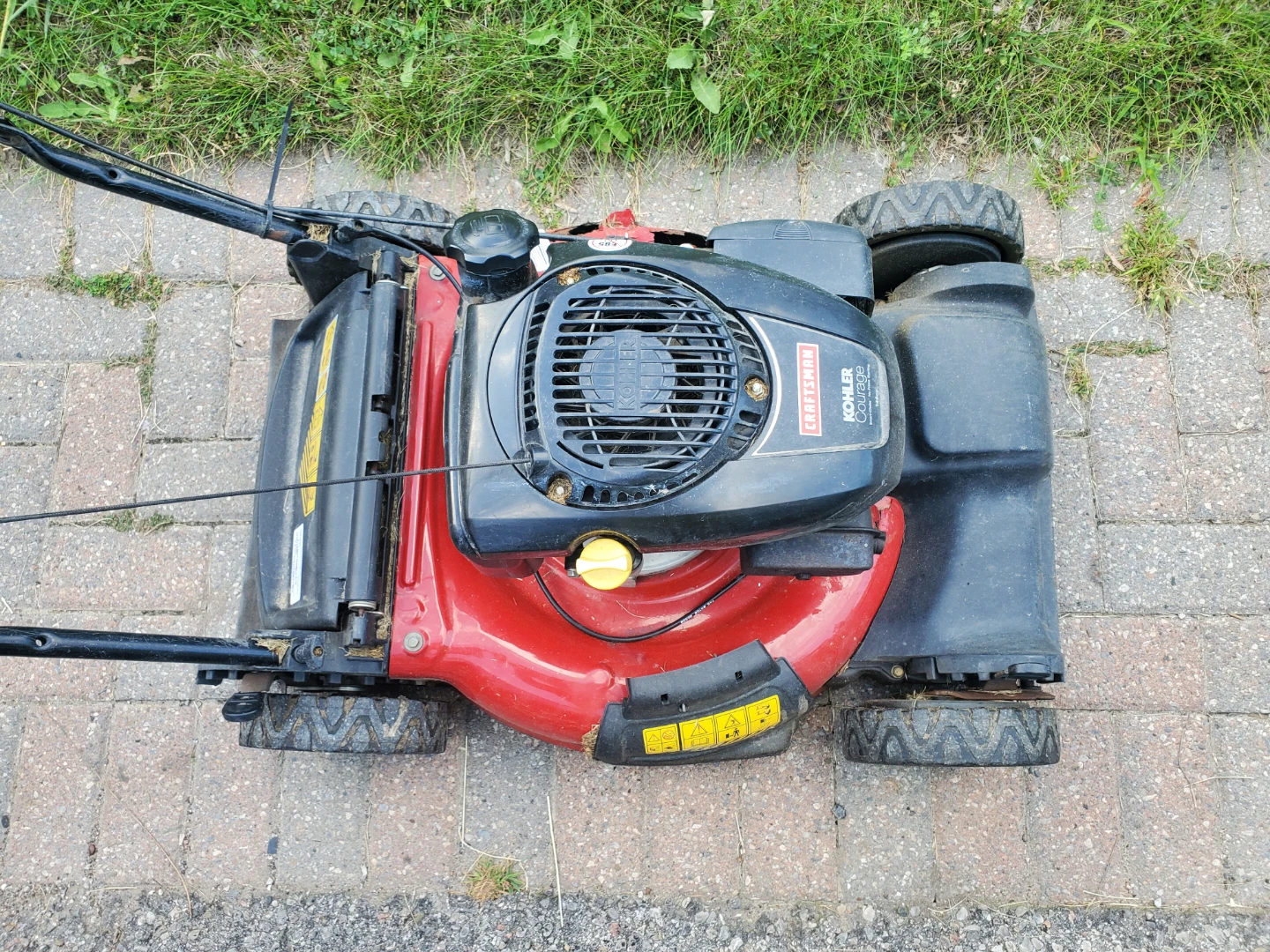 Gas Lawn Mower (for parts) - photo 2