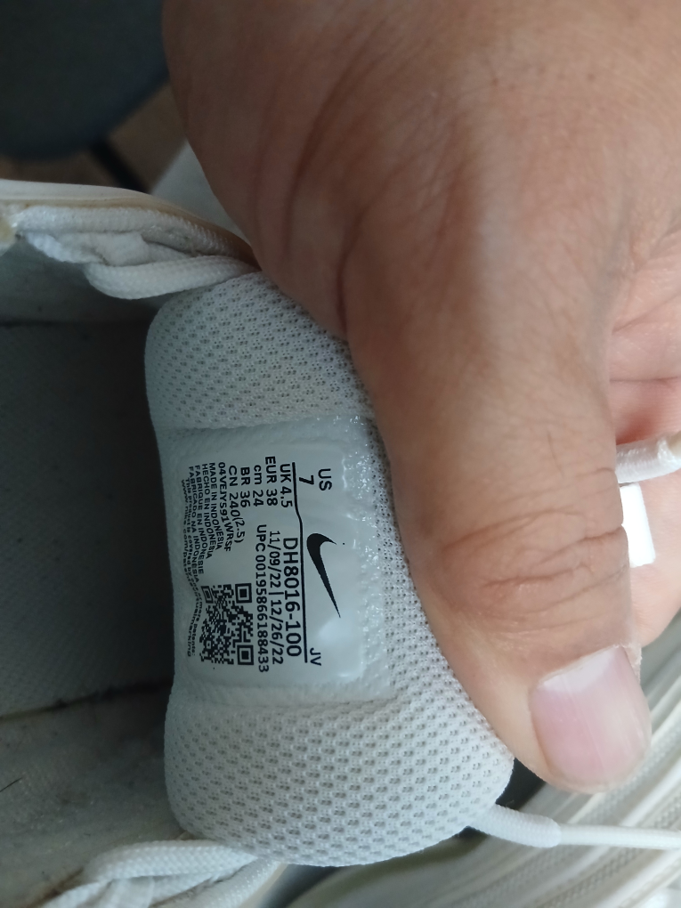 Nike Air Max 97 SE Shoes Size 7 - photo 3