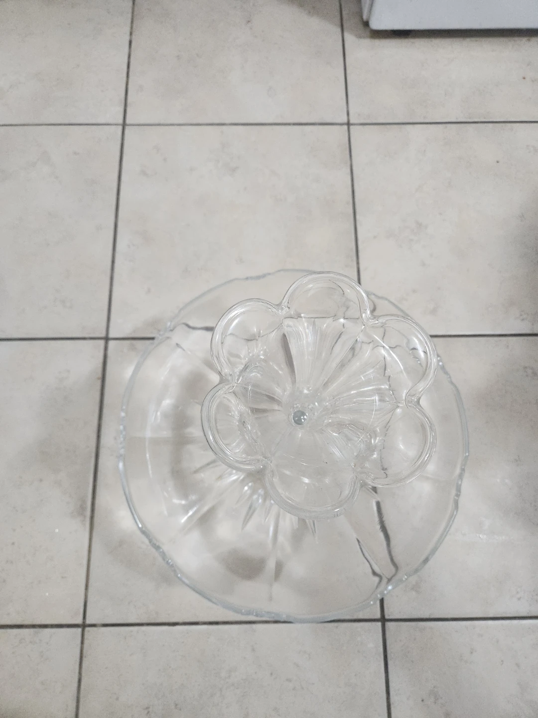 Glass Cake Stand with Trumpet Vase - photo 3
