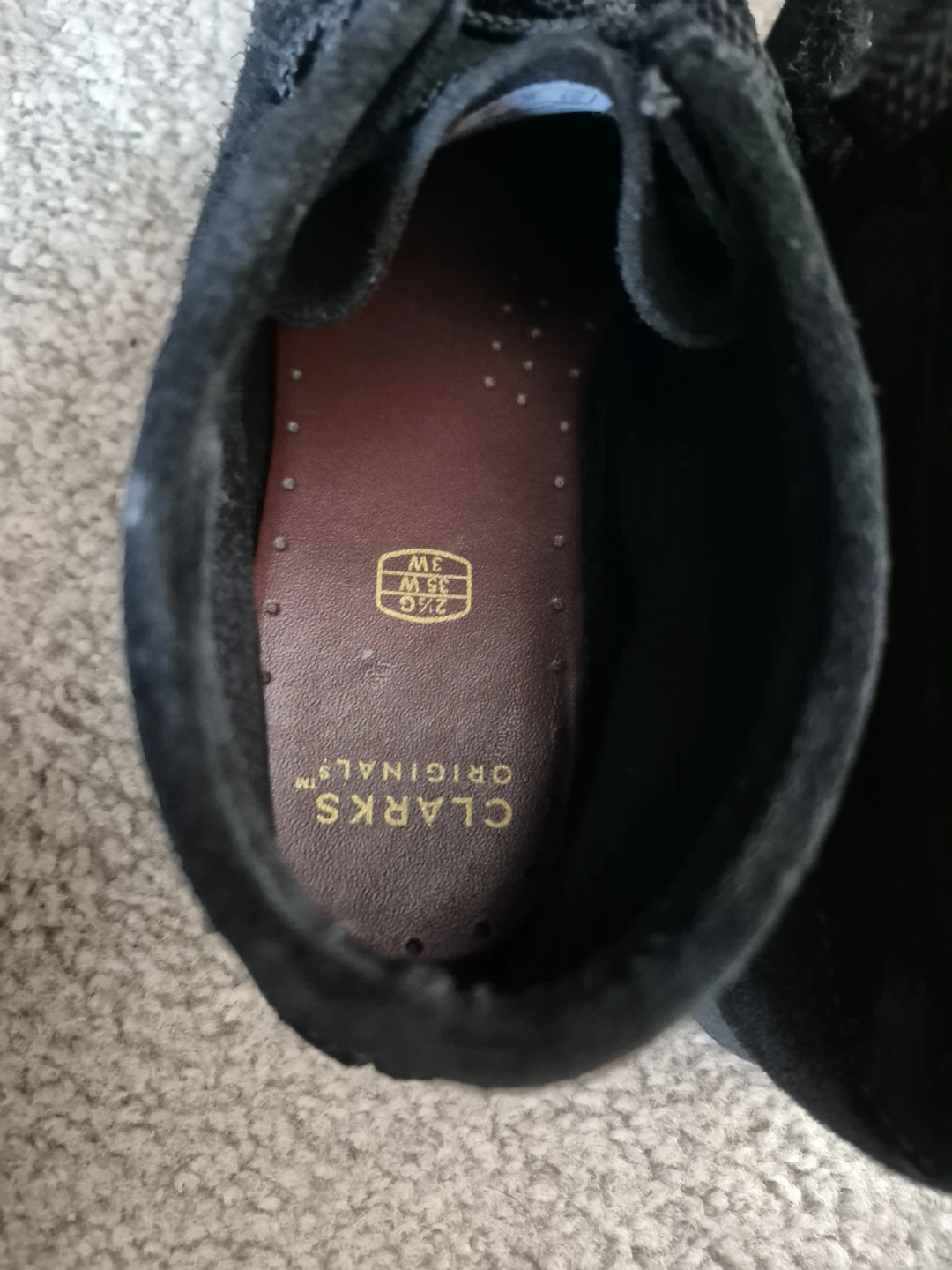 Clarks Wallabee Shoes - Black Suede - Size 3.5W - photo 4