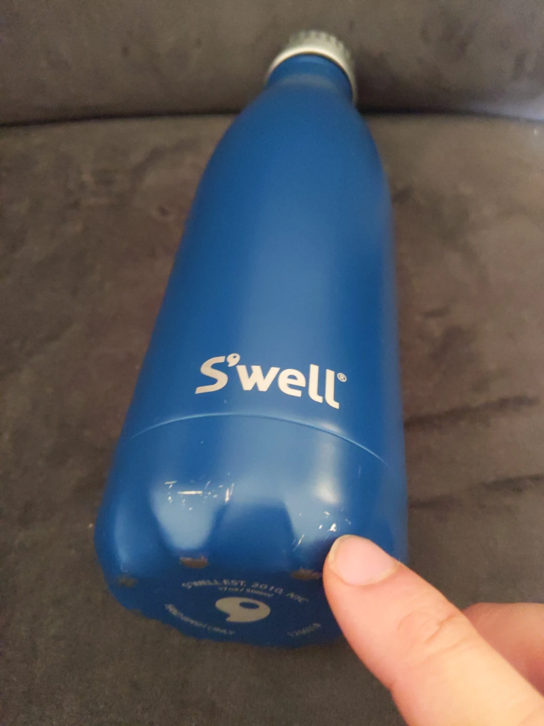 $7 each. Swell Water Bottle 500 ml - photo 3