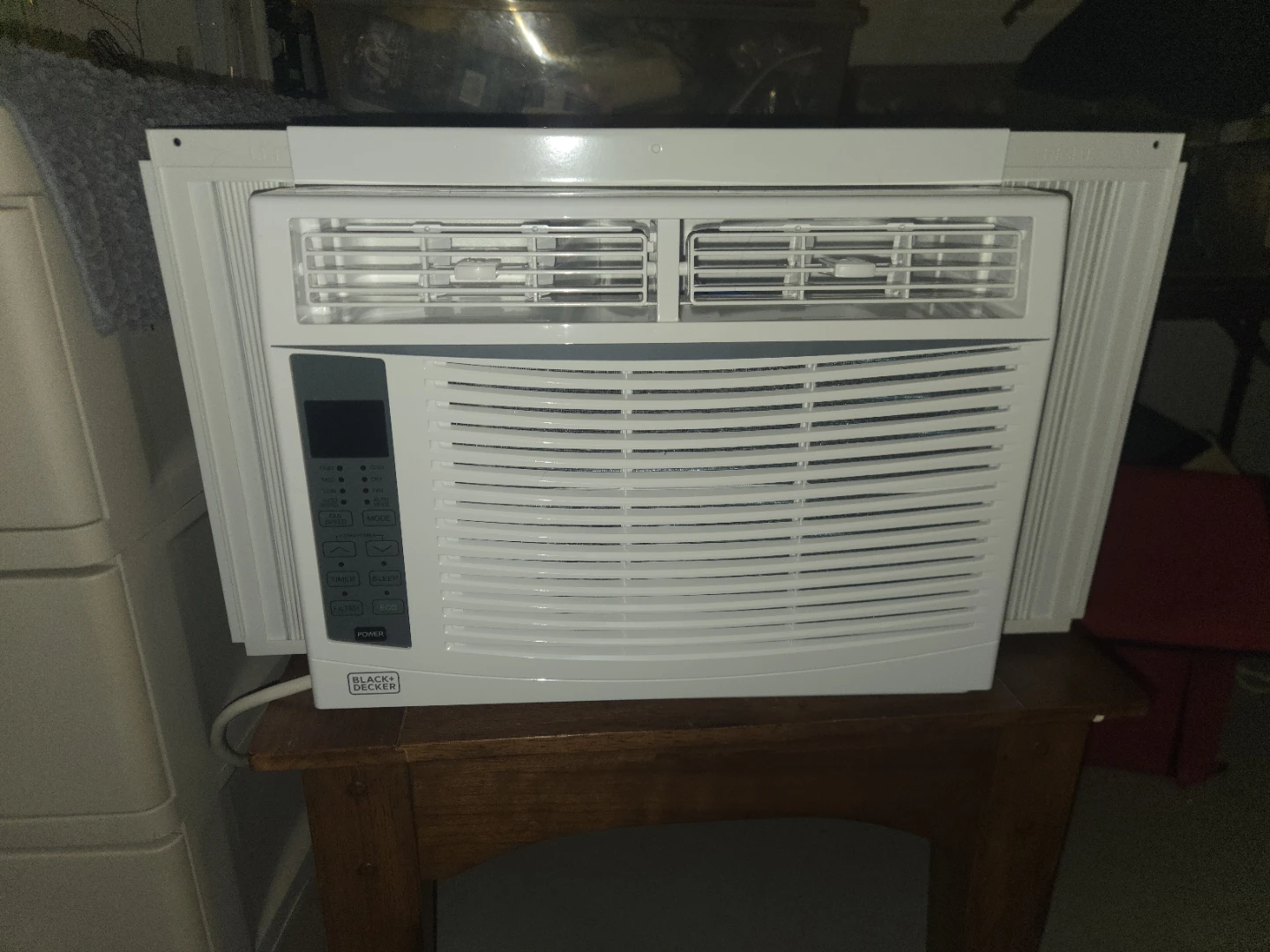 BLACK+DECKER 6,000 BTU Electronic Window Air Conditioner