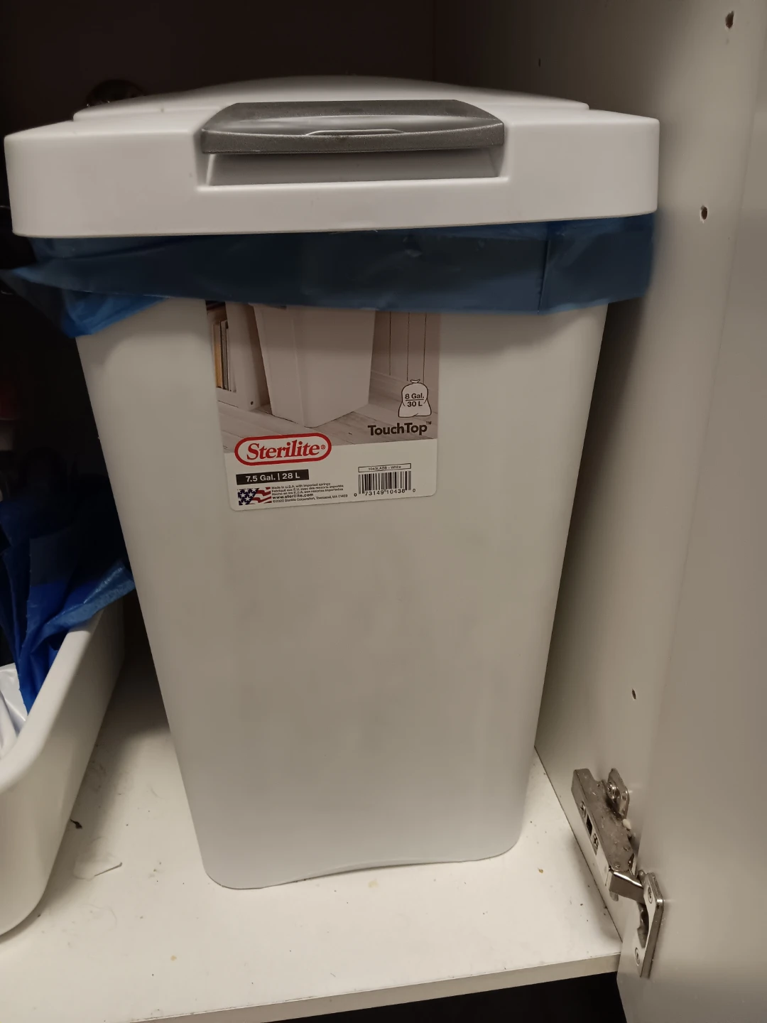 Sterilite Touch Top Waste Bin 7.5 Gal