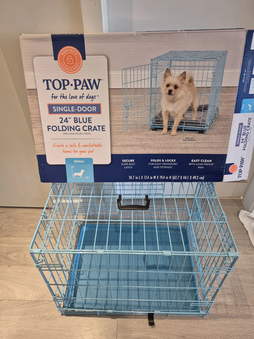 Dog crate barely used powder blue from petsmart