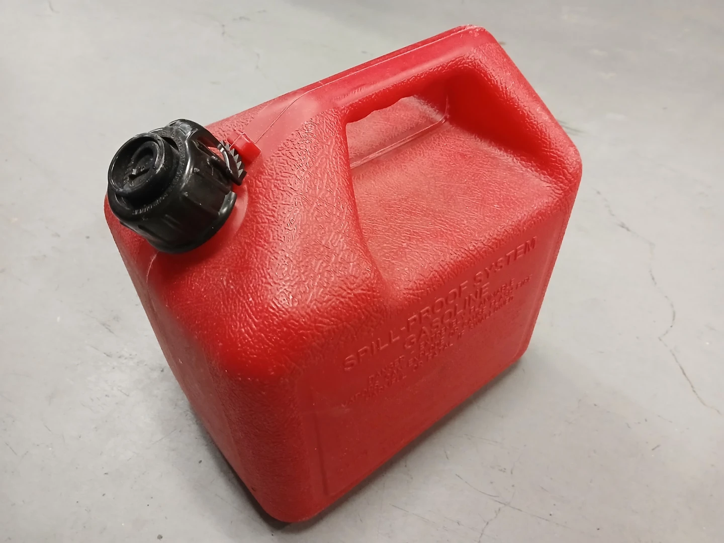 Red Spill-Proof Gas Can - photo 5