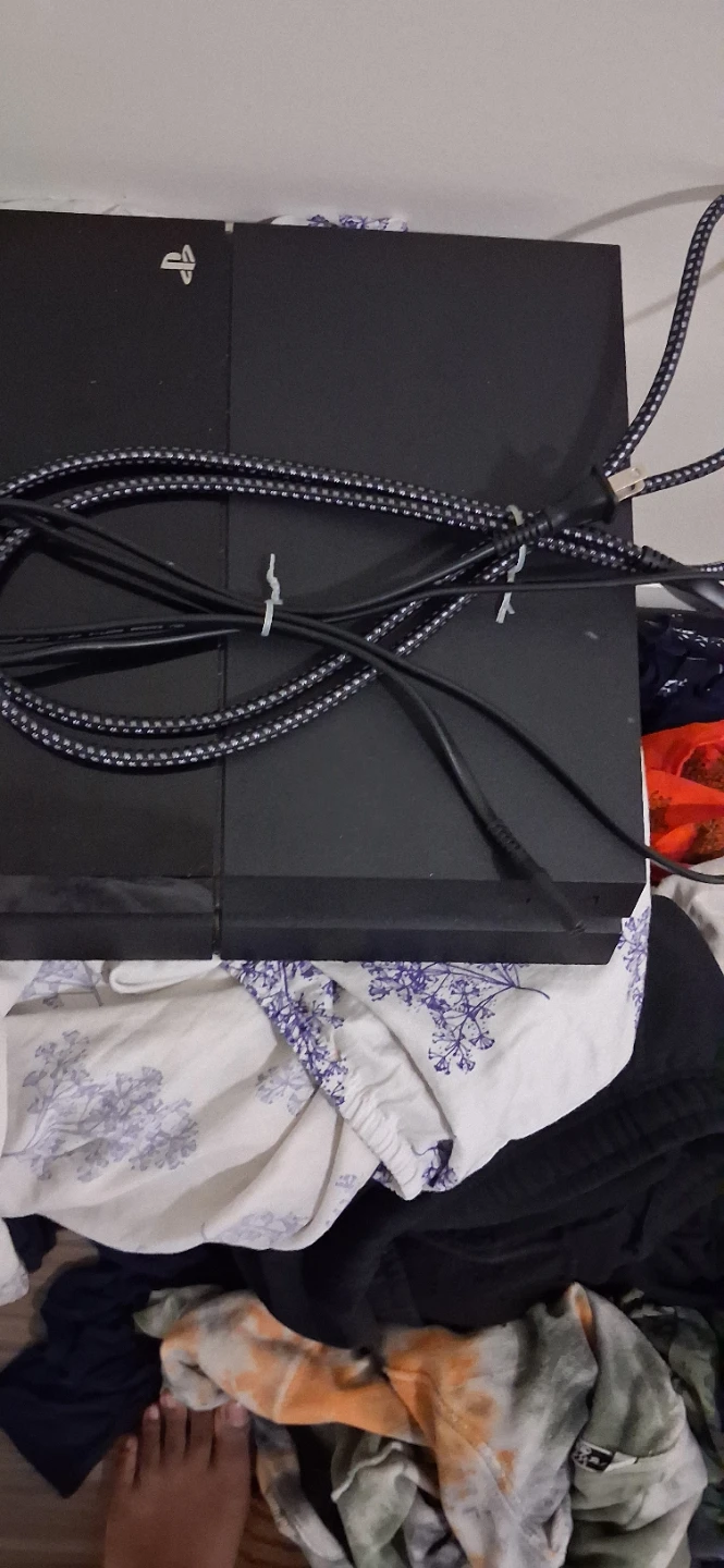 PS4 Console
