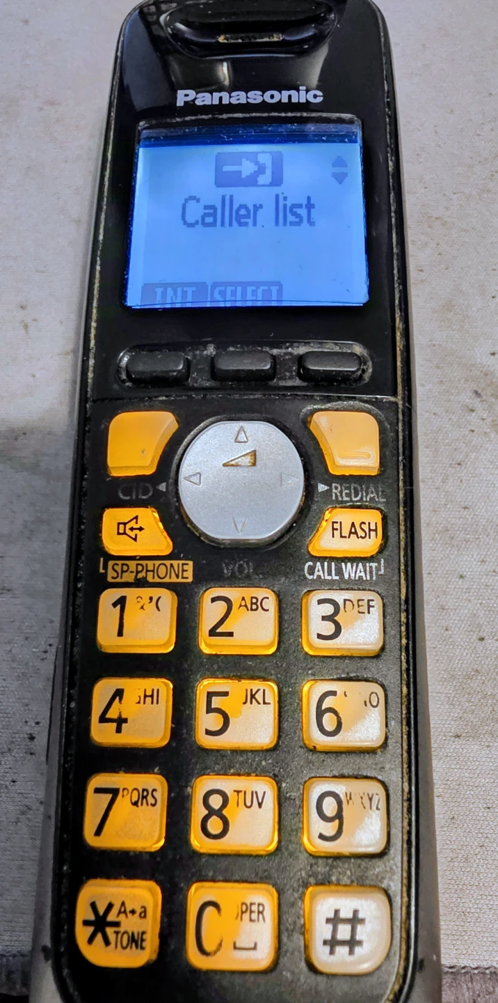 Panasonic Cordless Handset and Charging Base - photo 2