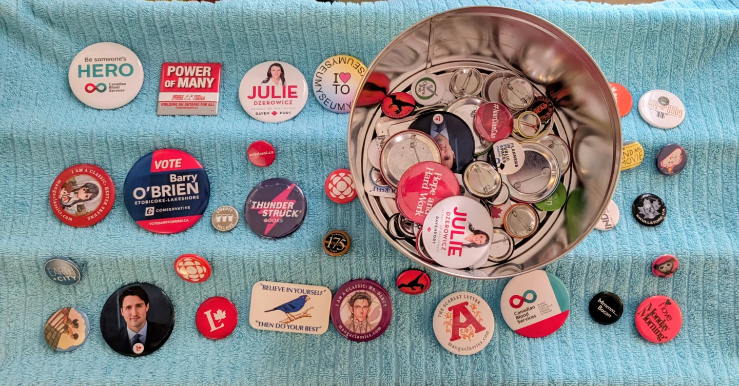 Assorted Buttons