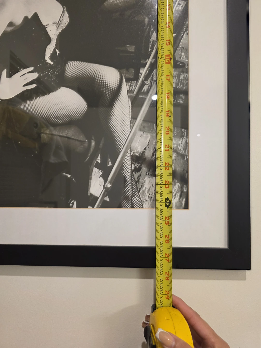 Framed Marilyn Monroe Black and White Photo - photo 2