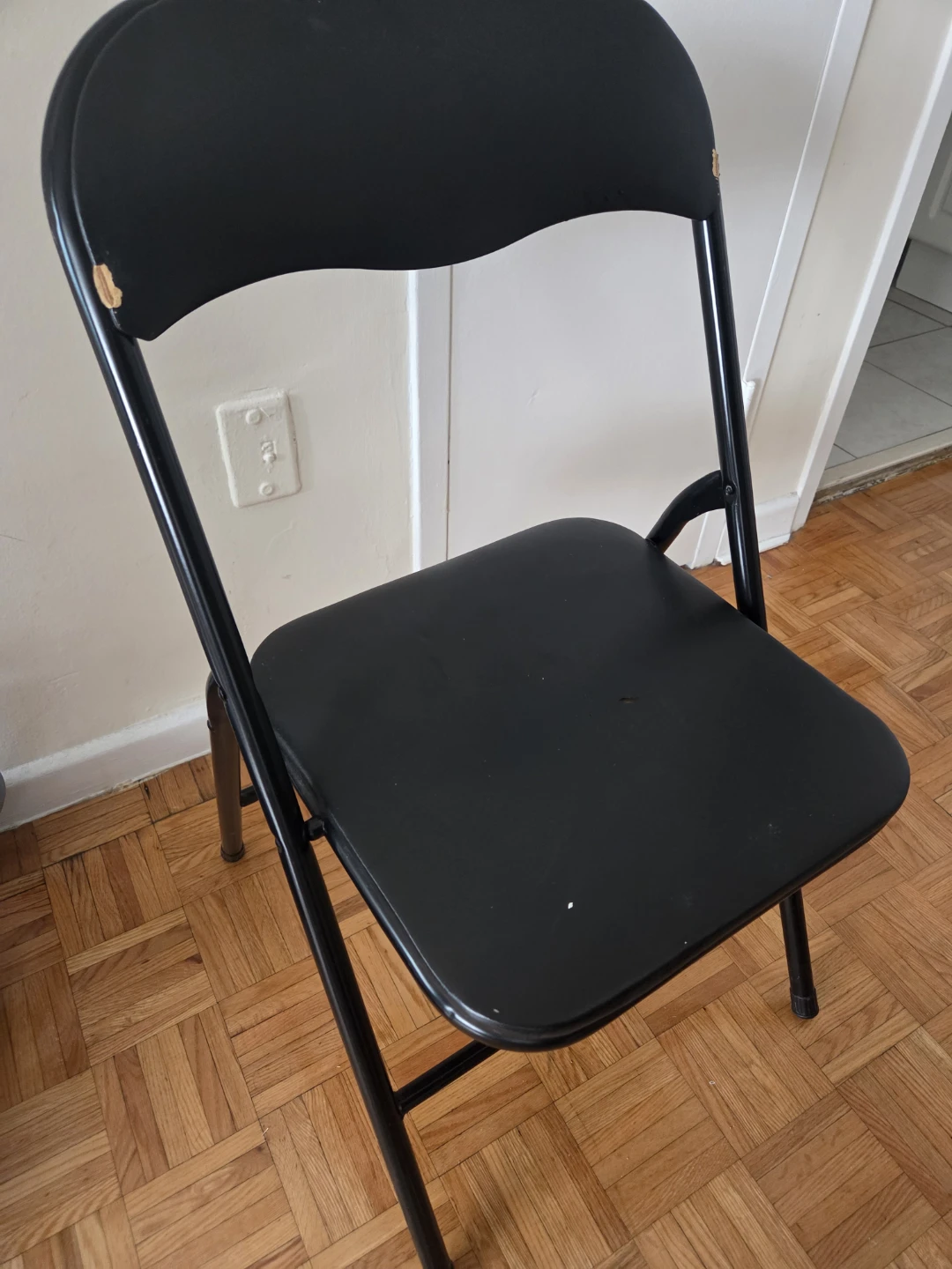 Moving Sale - Desk with chair - photo 3