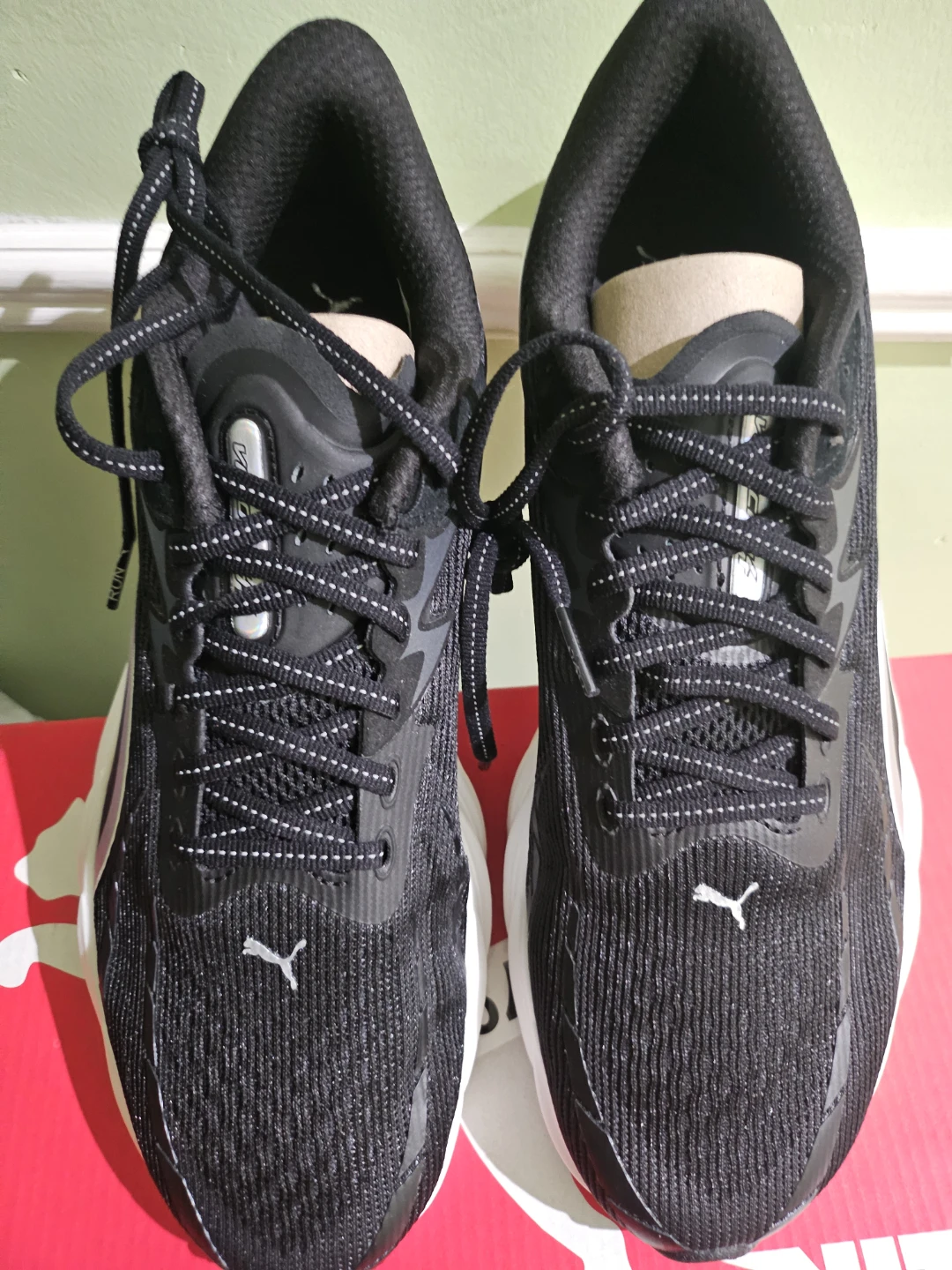Puma Running Shoes - photo 3