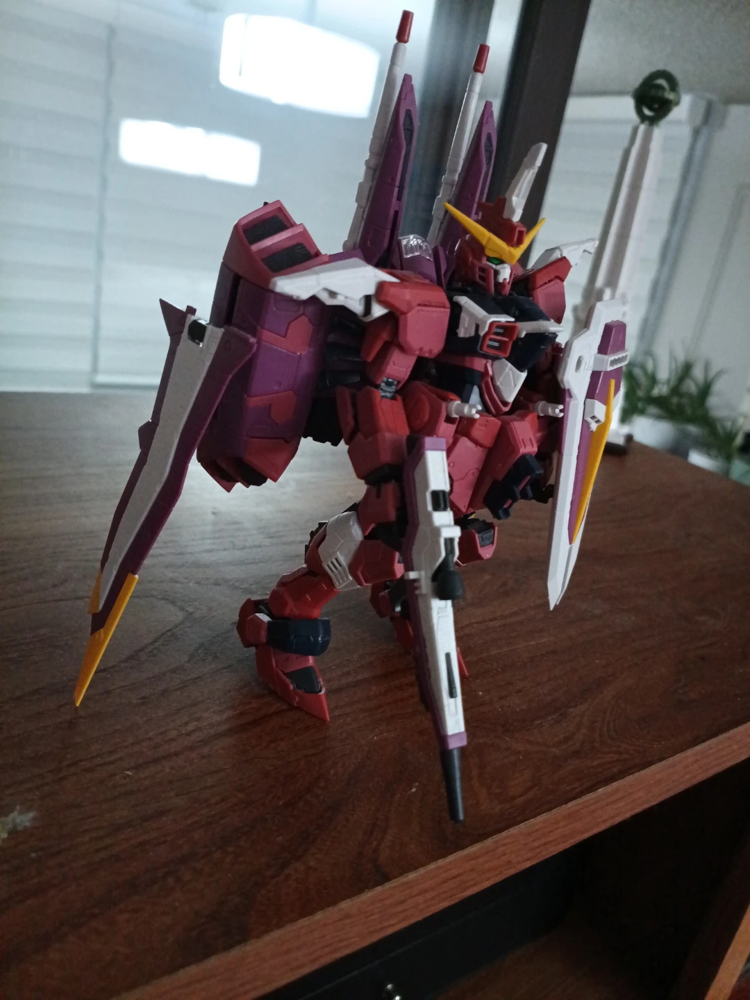 Justice Gundam Model Kit built - photo 2