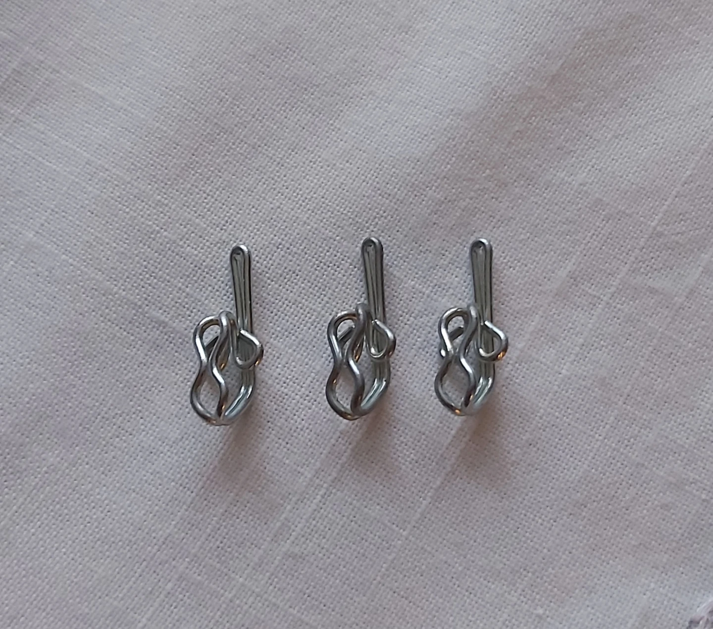 3 x Zinc/Steel Curtain Hooks