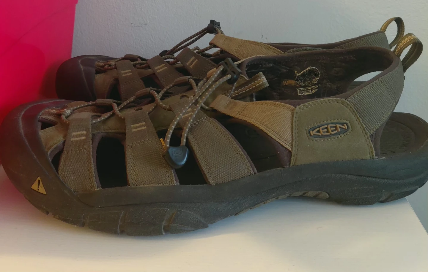 KEEN Newport H2 Water Sandals  size 16 - photo 2