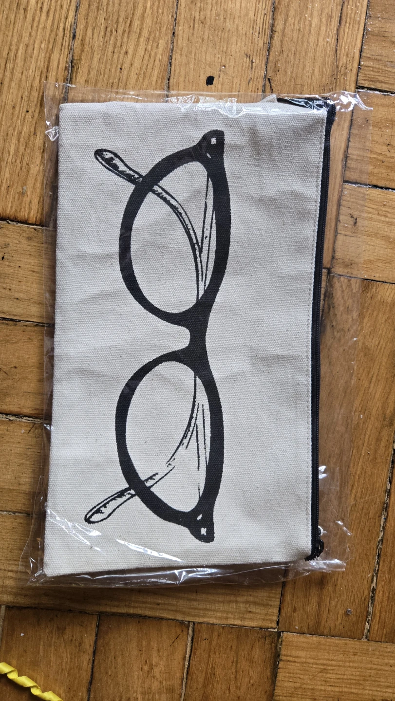 Michael's canvas zipper pouch 6"×10" - photo 2