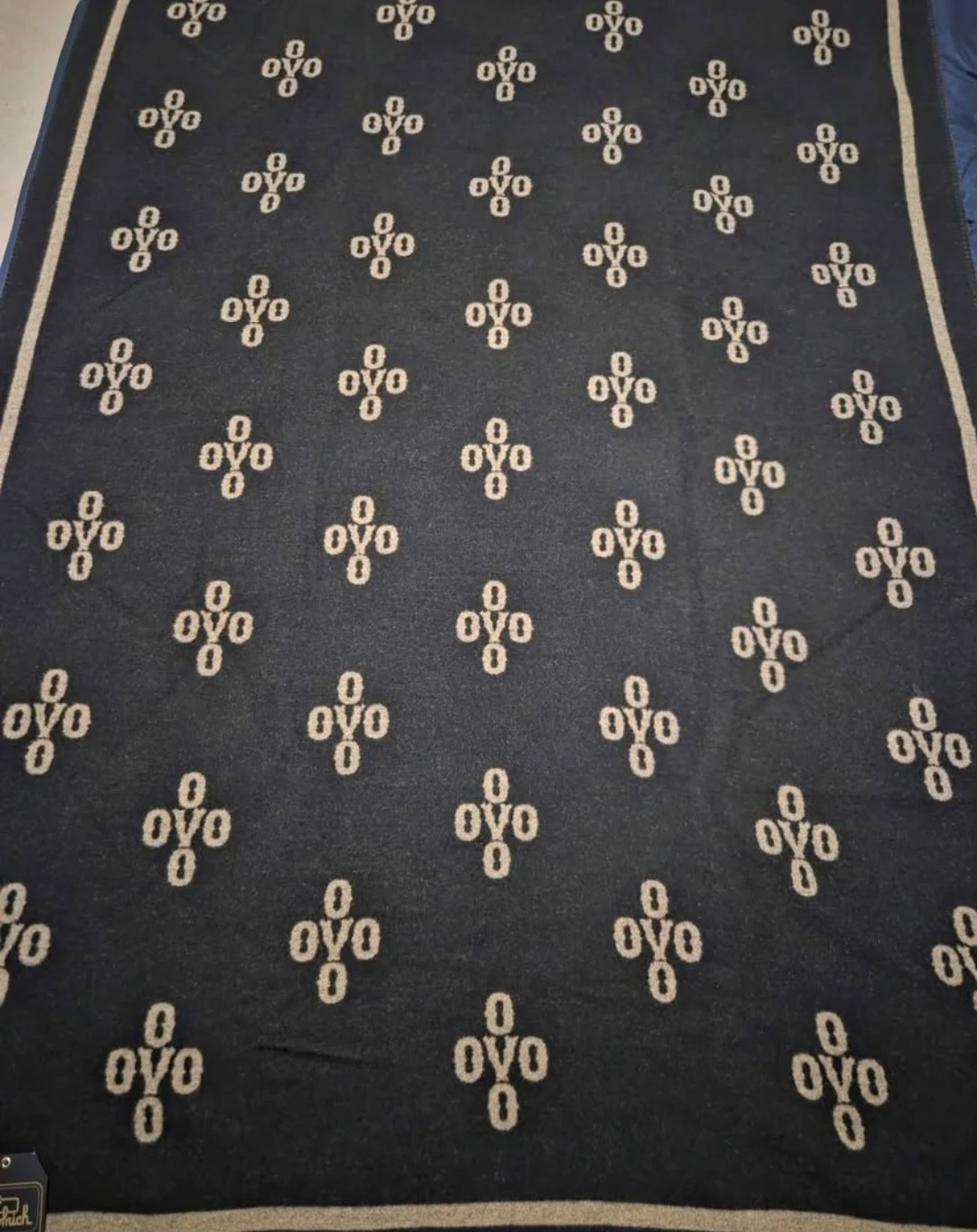 OVO Blanket - photo 5