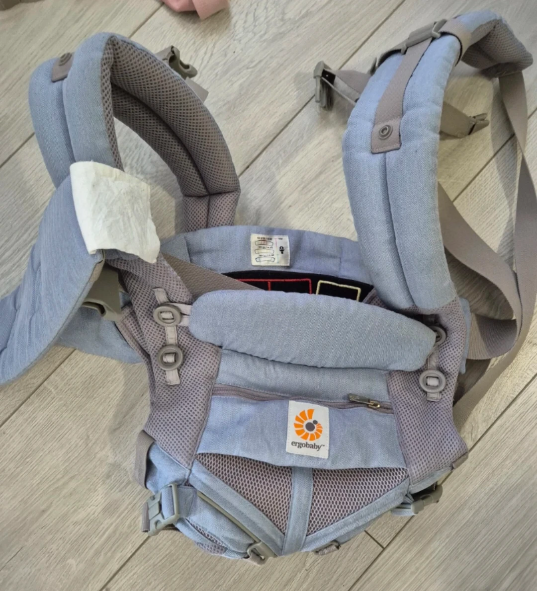 Ergobaby Baby Carrier(mesh)