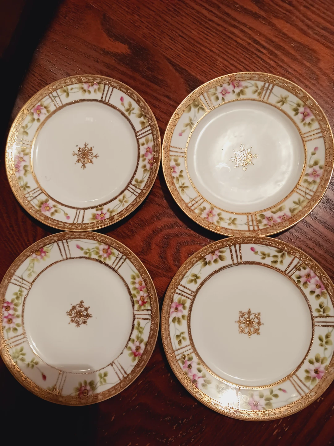 Set of 4 Nippon Hand Painted Dessert Plates - photo 4