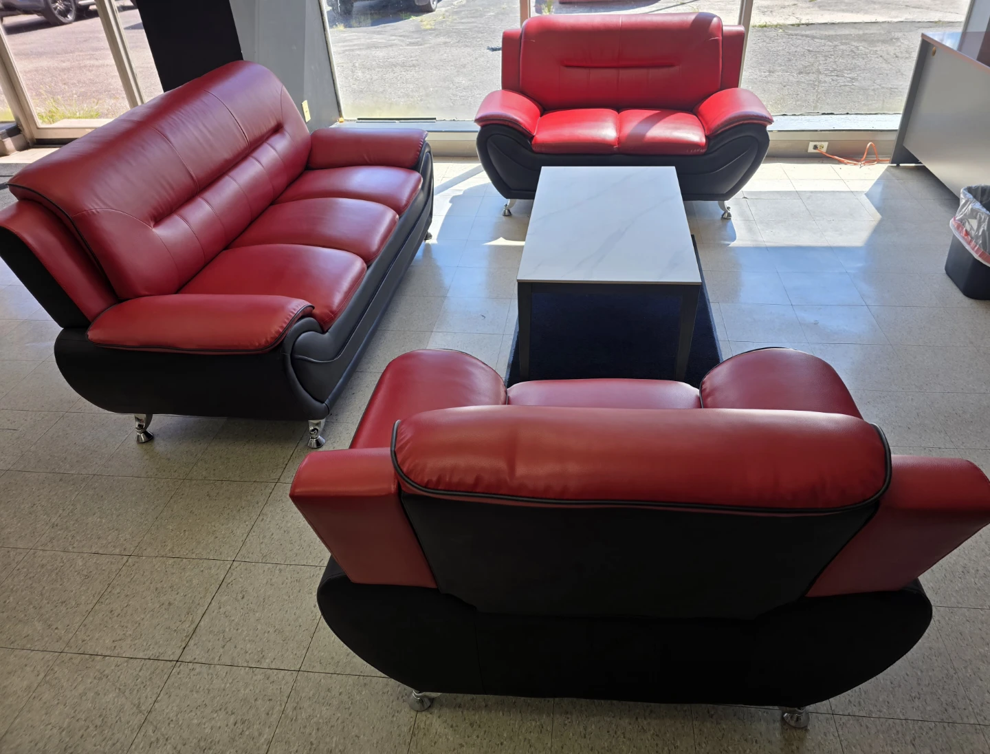 Couch set
