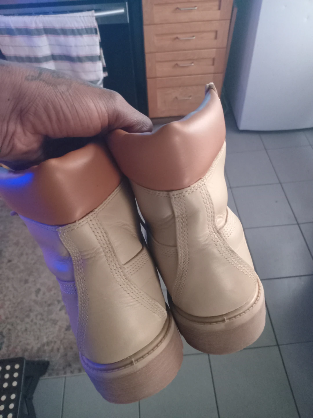 Size 10 timberlands - photo 5