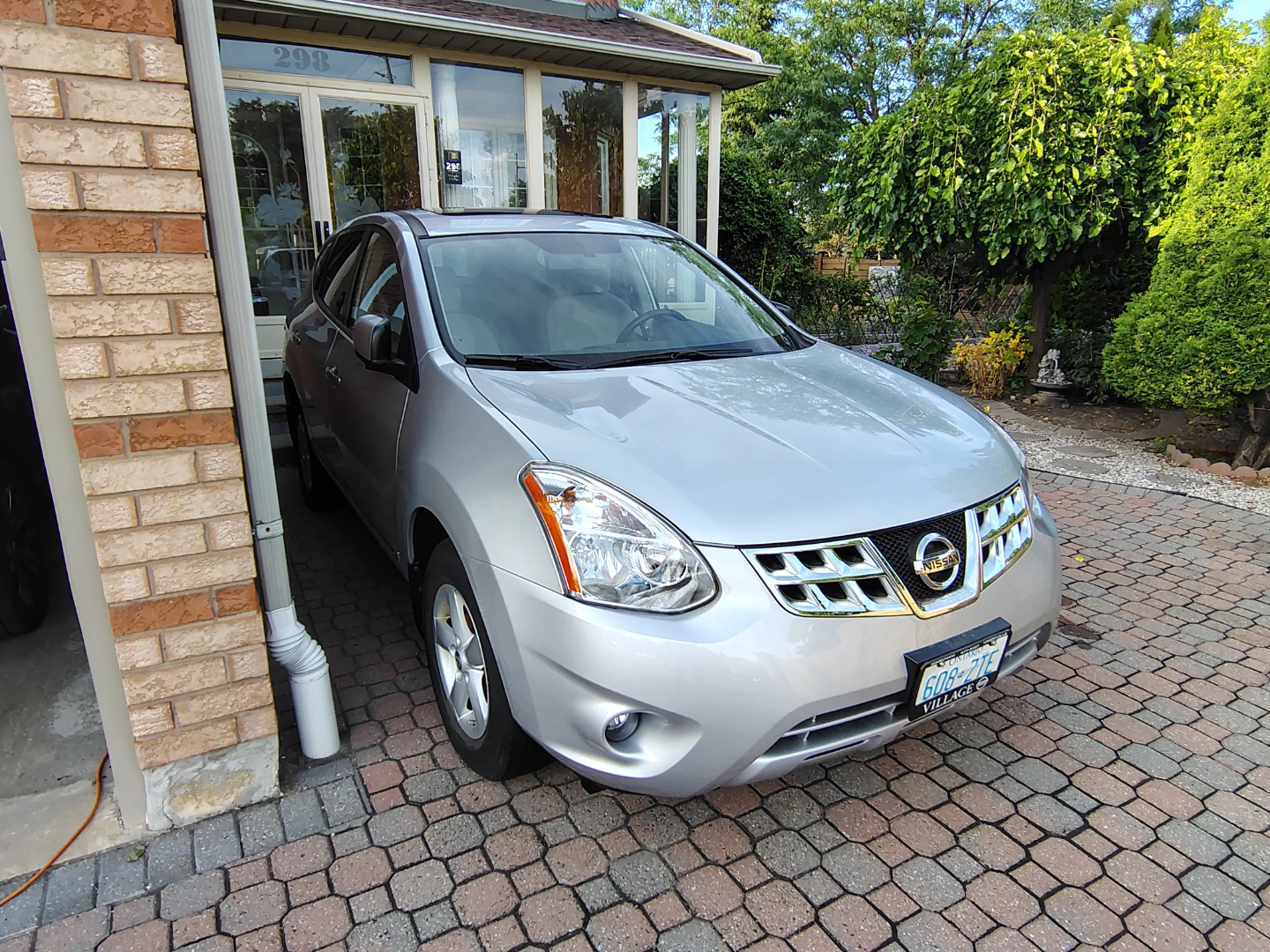 Nissan Rogue - photo 2