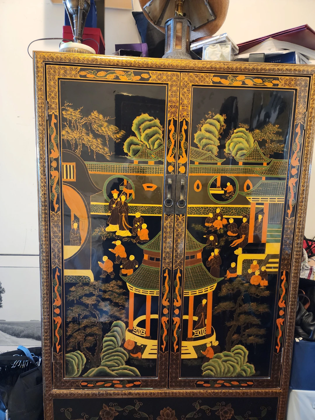 Black Lacquered Asian Inspired  Cabinet - photo 4