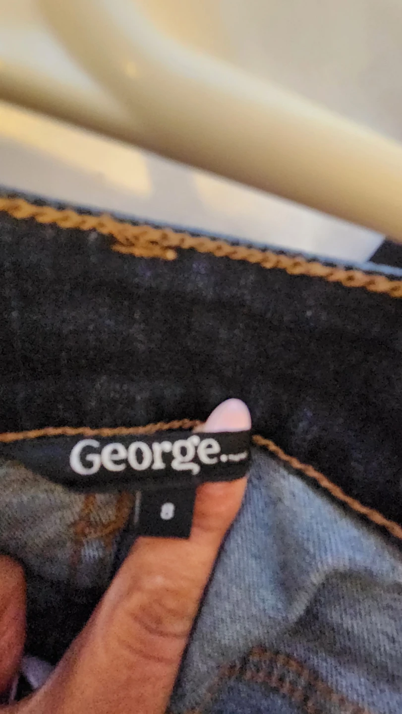 George Women's Dark Wash Denim Shorts Size 8 - photo 3