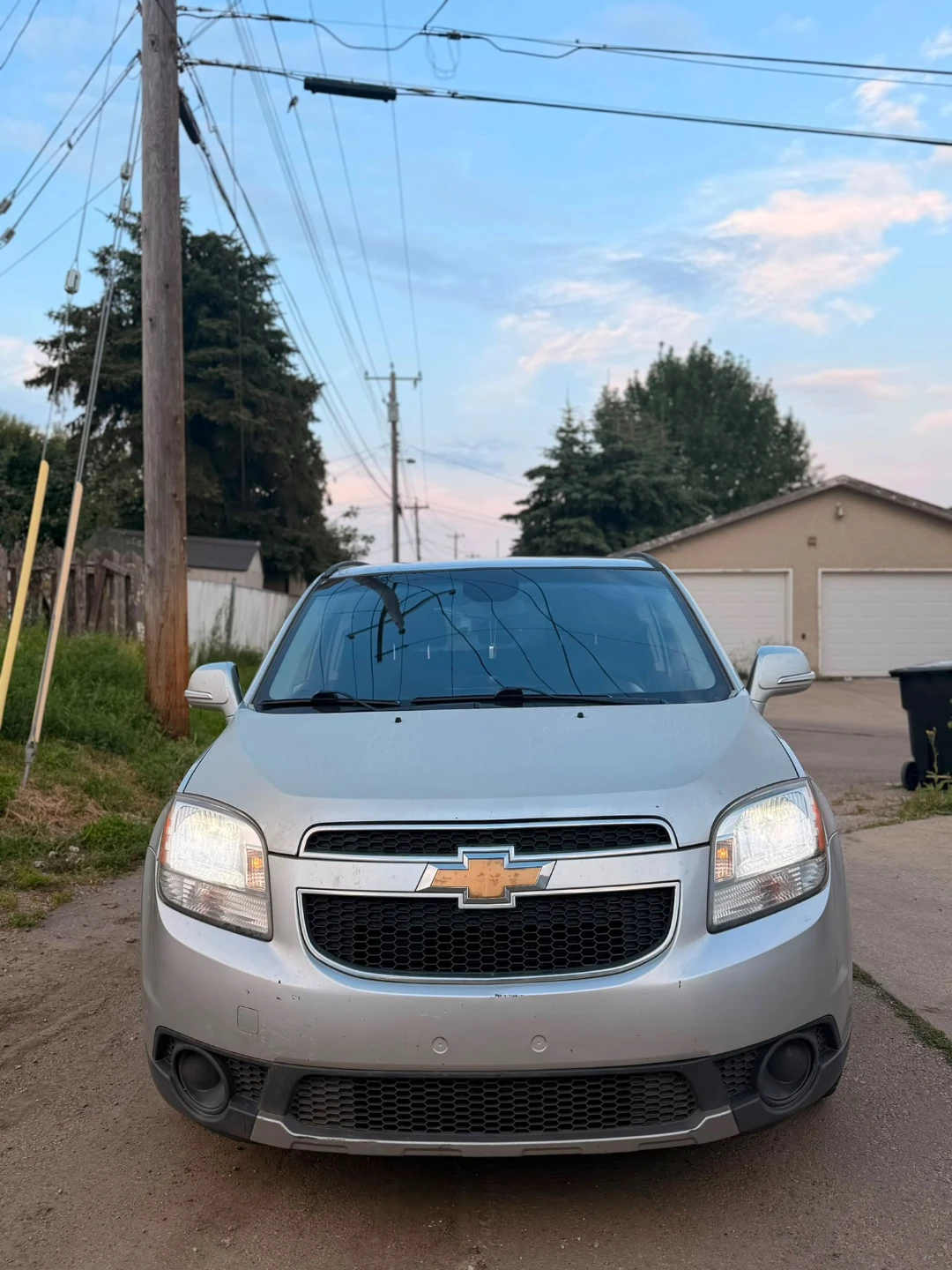 Silver Chevrolet Orlando
