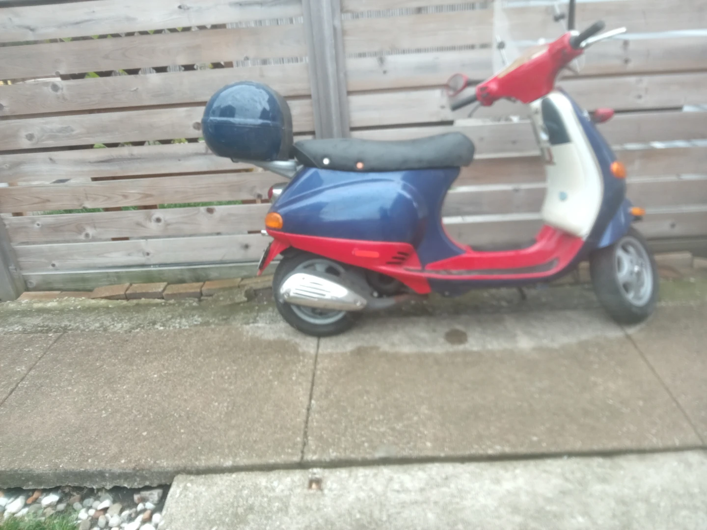 Vespa ET2 Scooter