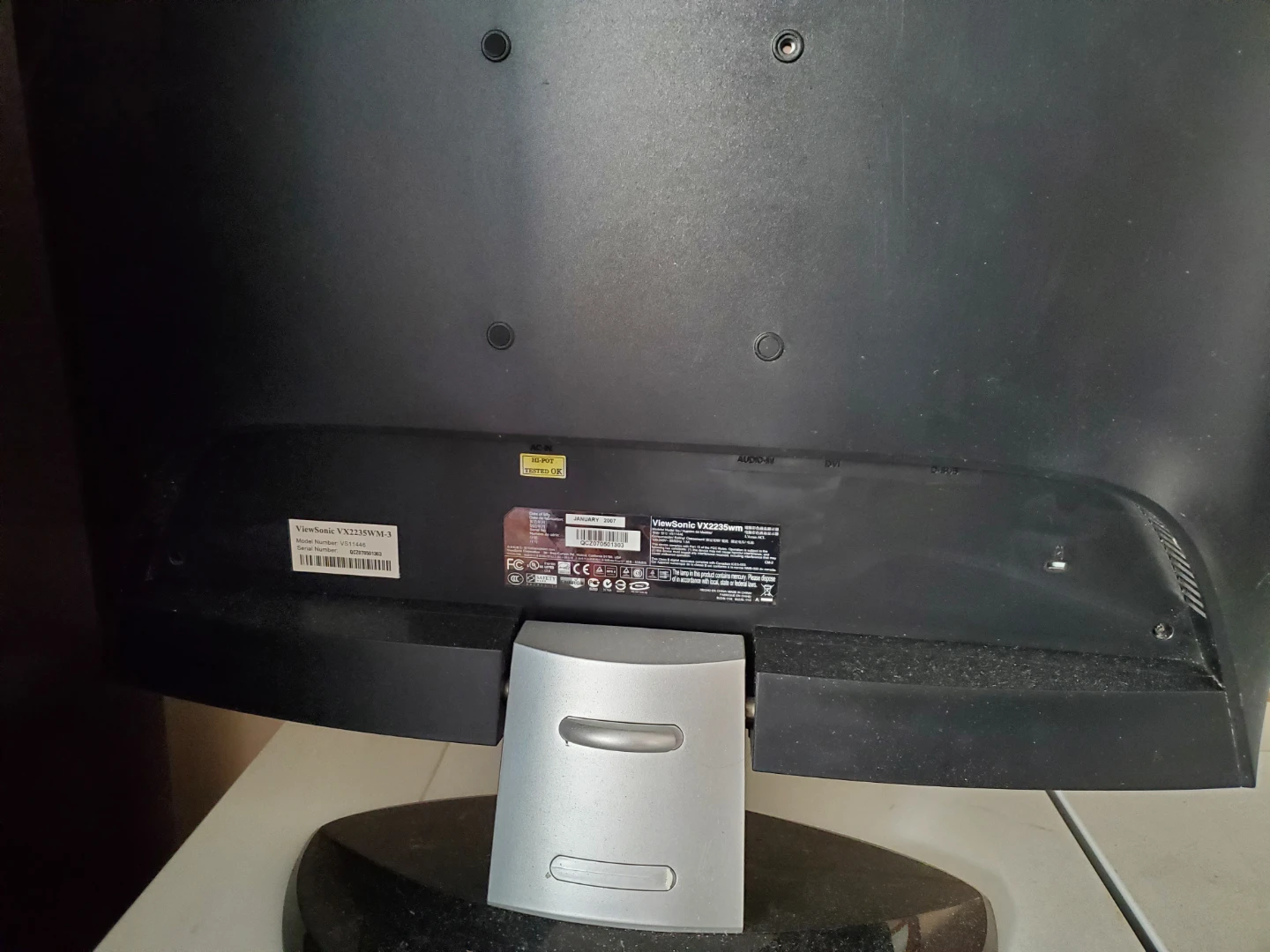 ViewSonic 22" Monitor - photo 2