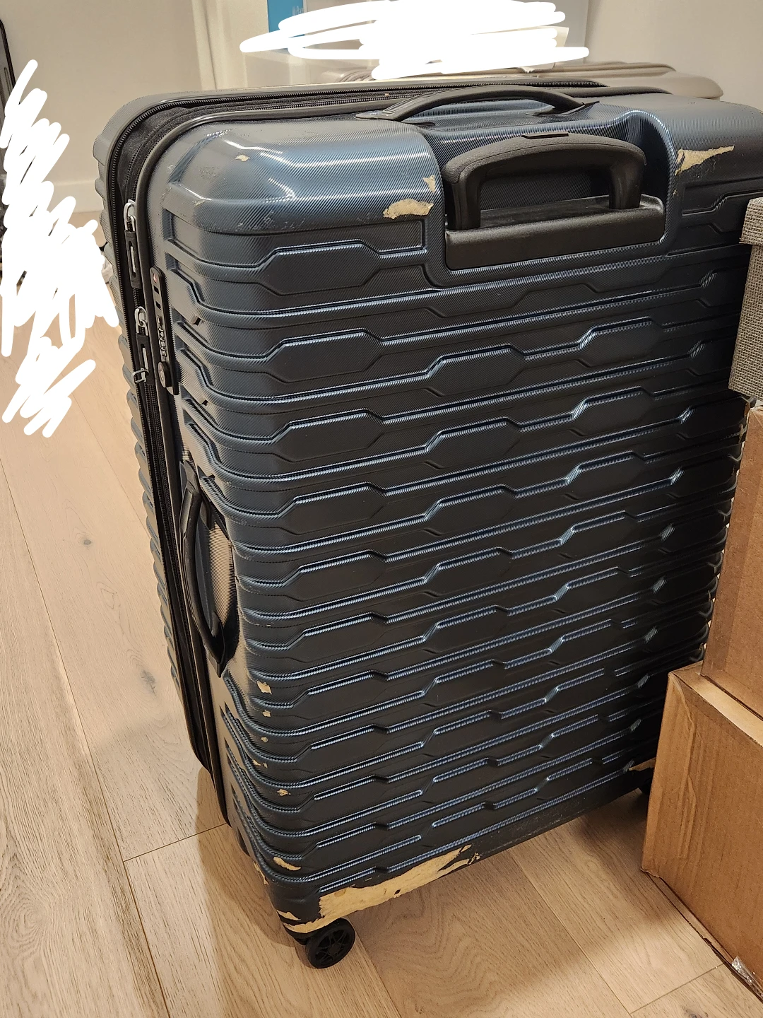 Samsonite navy suitcase