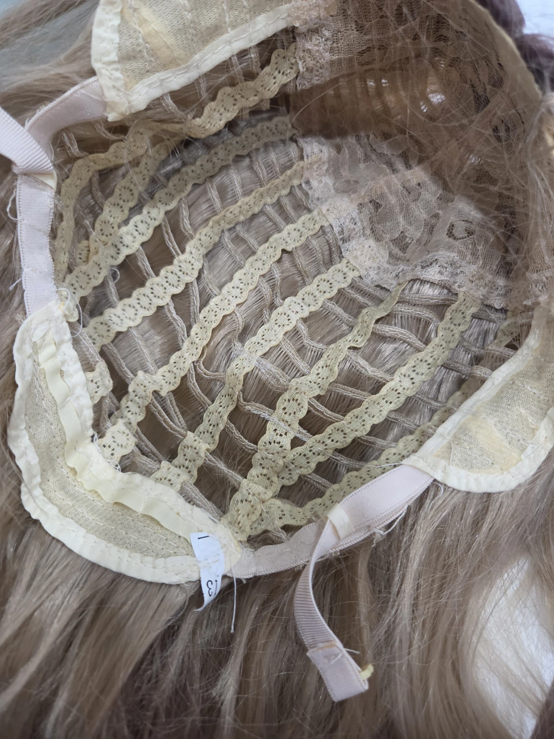 Blonde Ombre Wavy Wig - photo 4