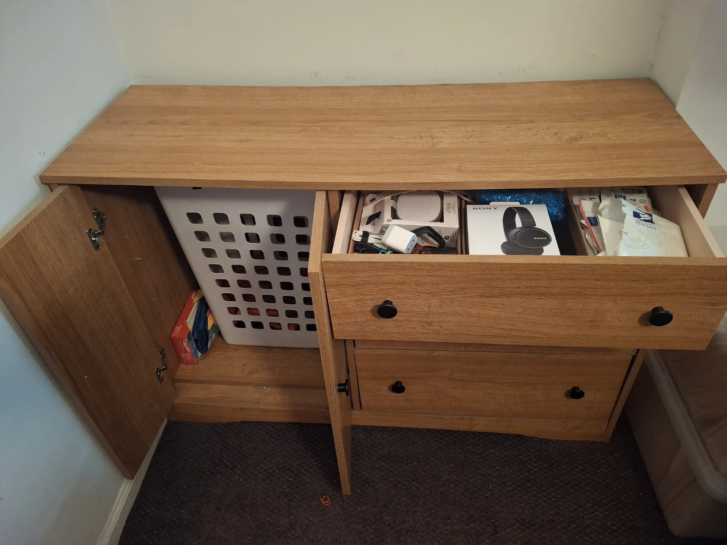 Oak Sideboard with 2 Doors and 3 Drawers - photo 2