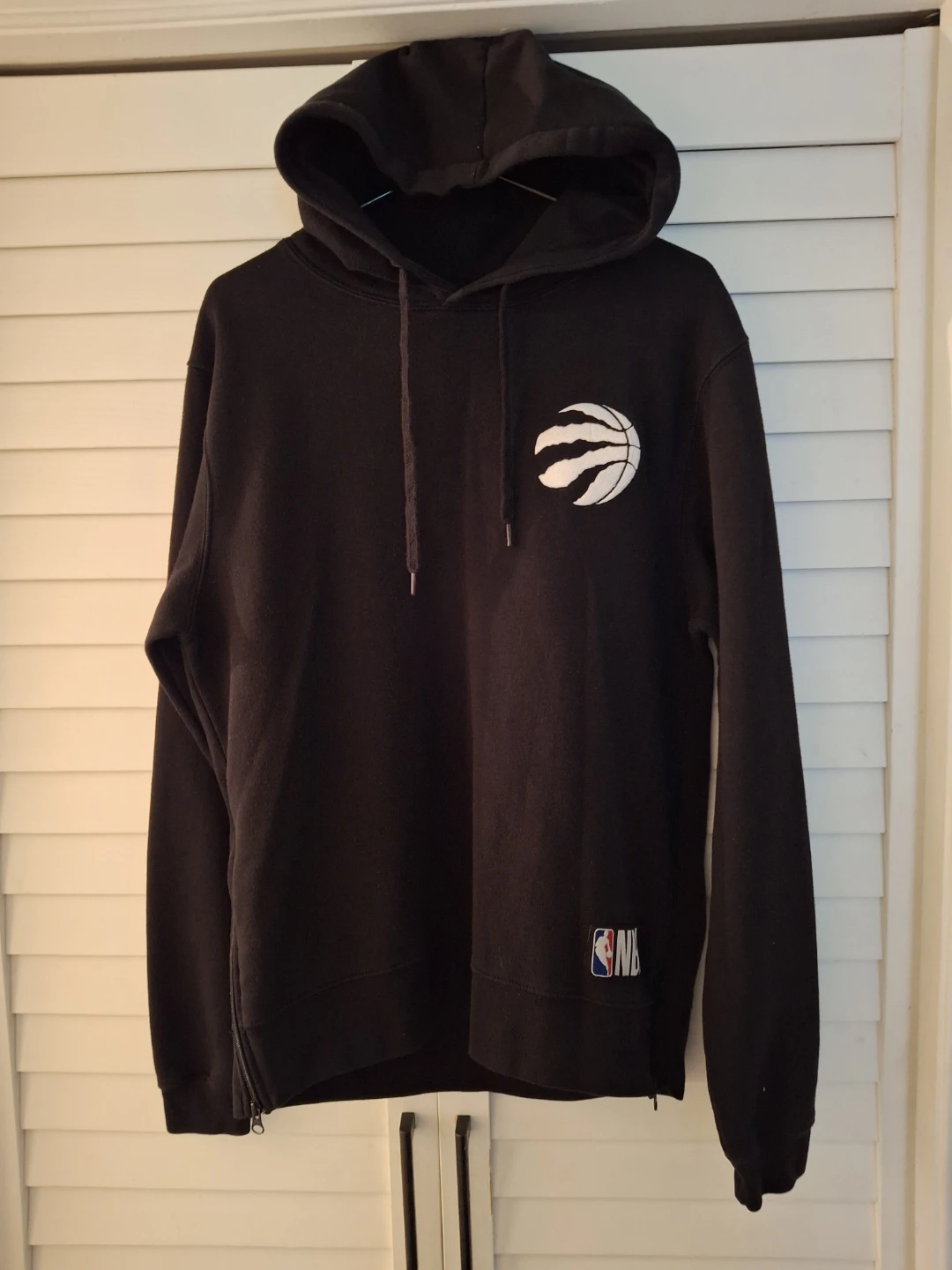 Mens Raptors sweater