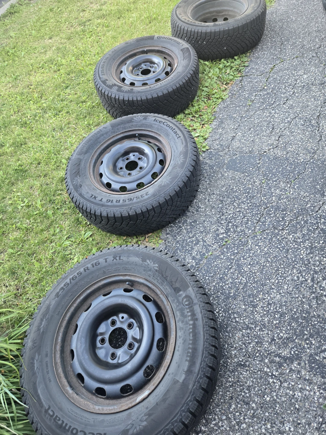 Continental IceContact XTRM Winter Tires (Set of 4)