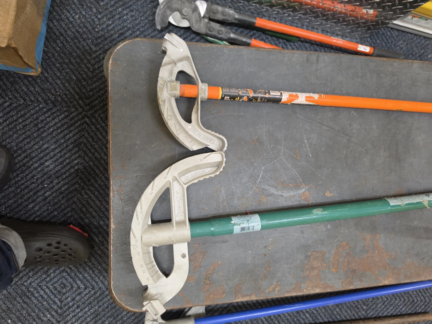 Used Electrician's Conduit Bender Tool Set - photo 2