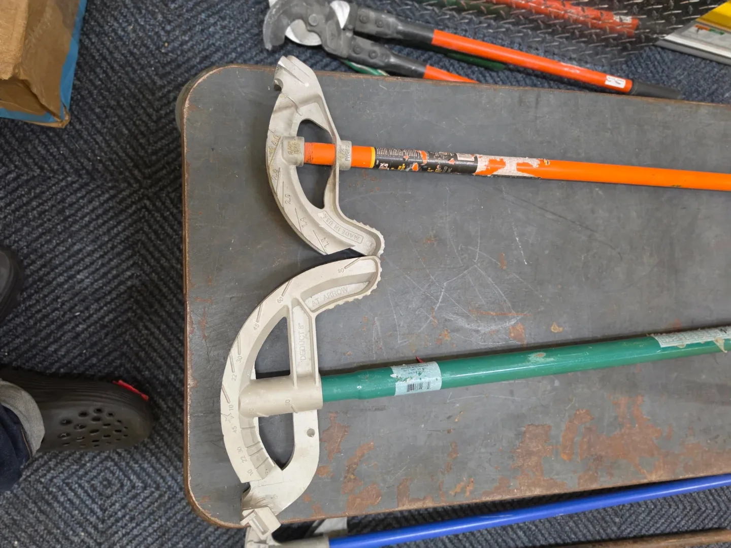 Used Electrician's Conduit Bender Tool Set - photo 2