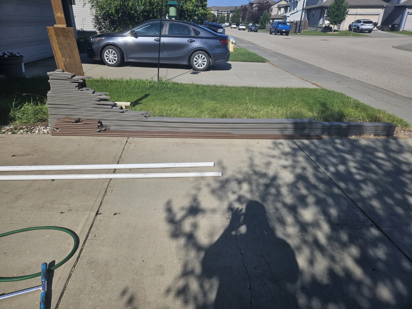 Large Lot of Building Materials – Composite Decking, Plywood...