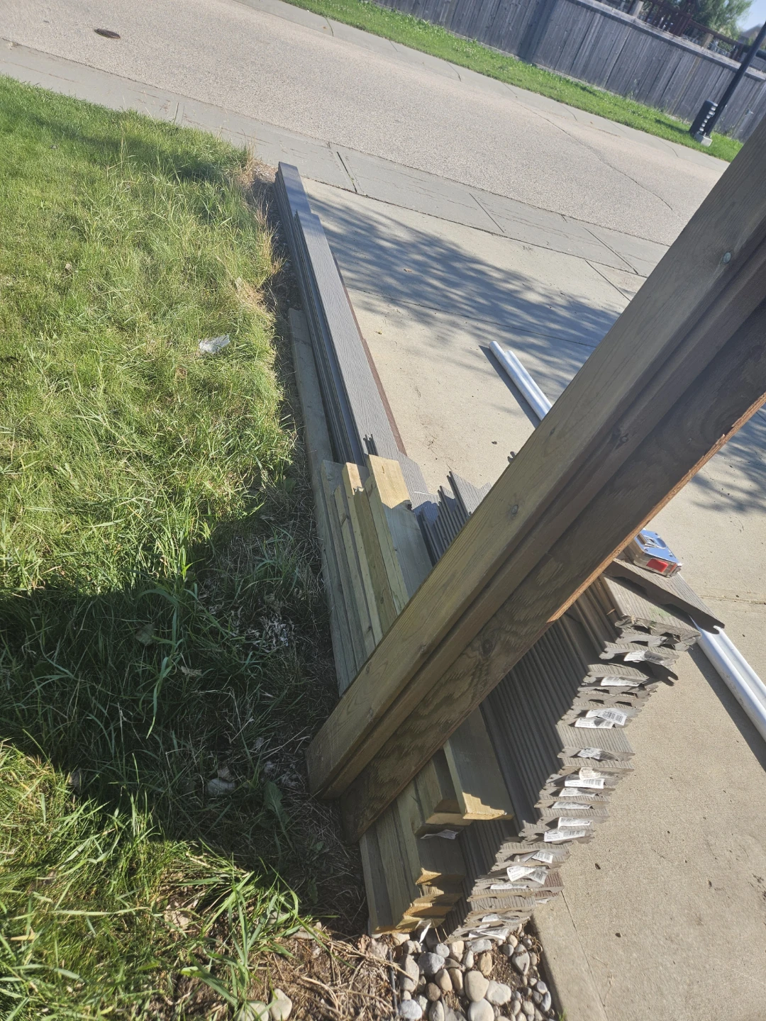 Large Lot of Building Materials – Composite Decking, Plywood... - photo 3