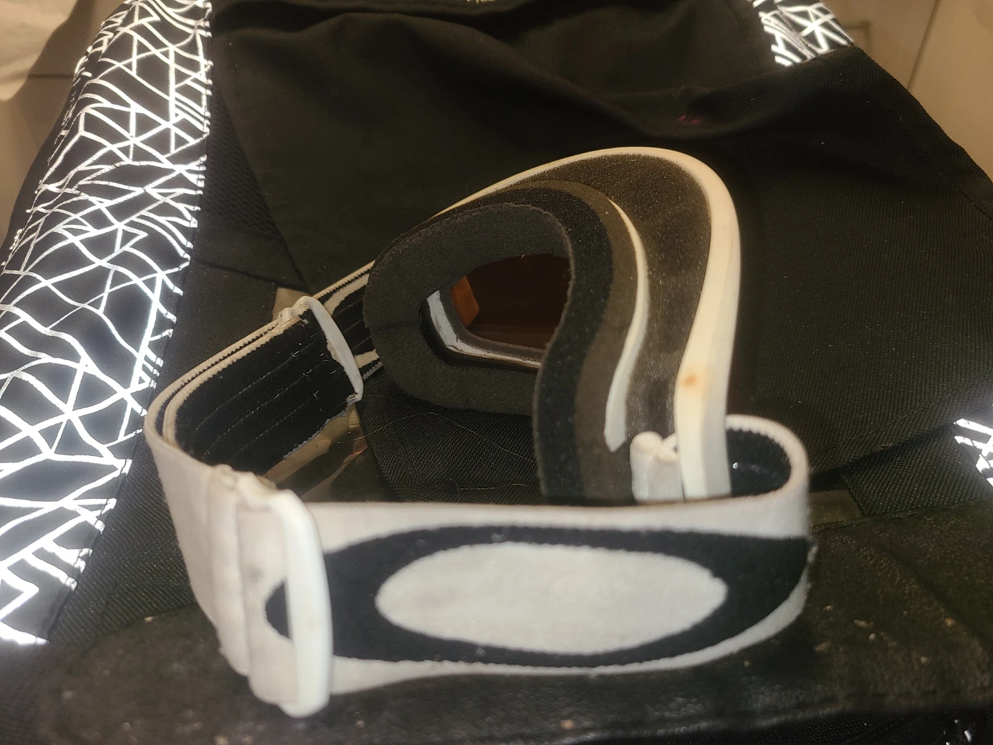 Oakley Ski Goggles - photo 2