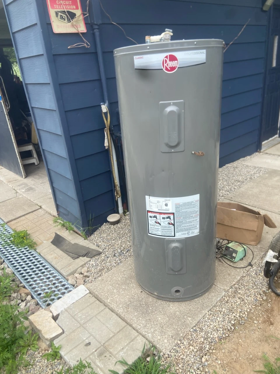 Rheem ProE60 T2 CN97 Water Heater