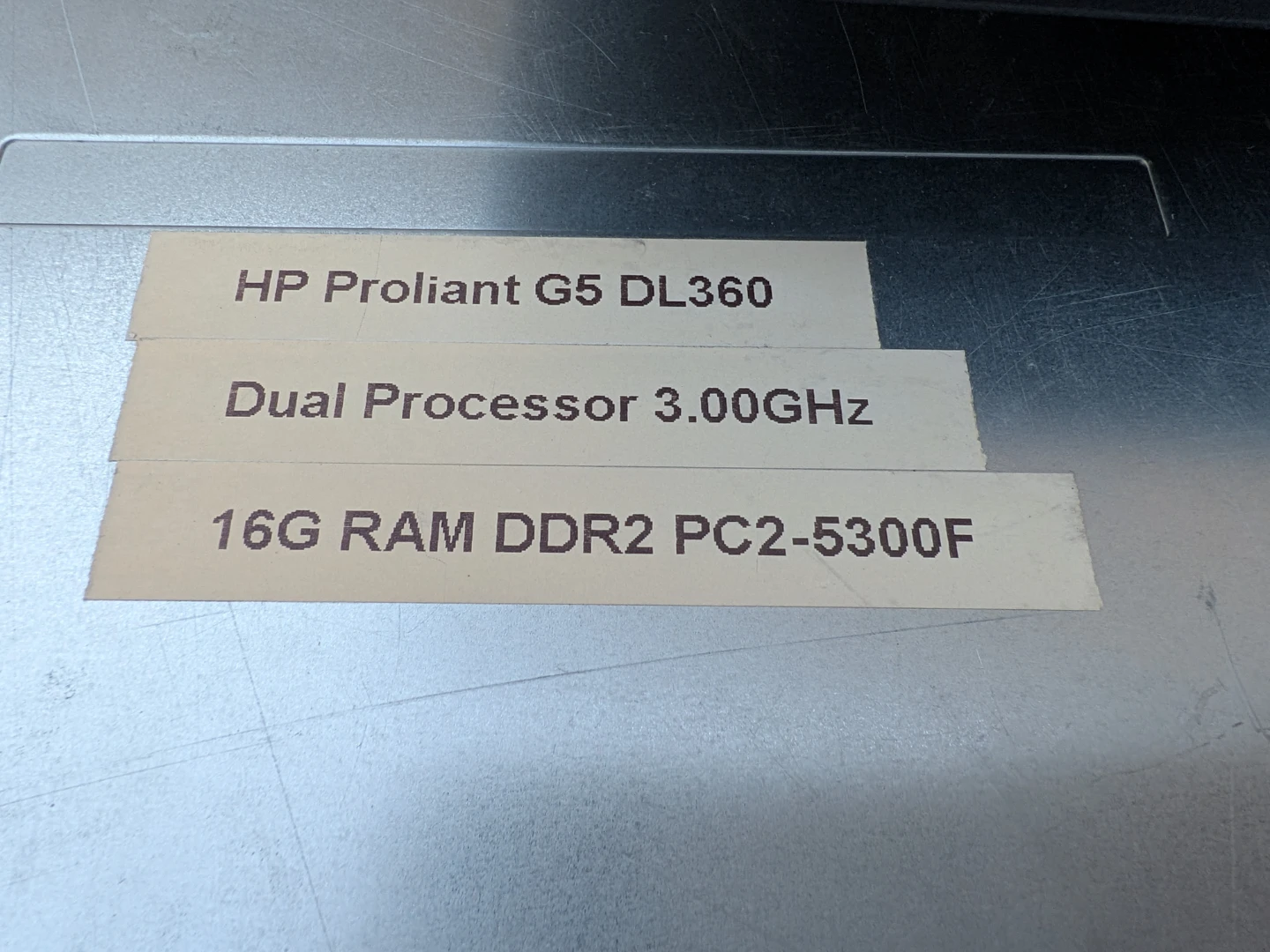 HP ProLiant DL360 G5 1U Rackmount Server - photo 2